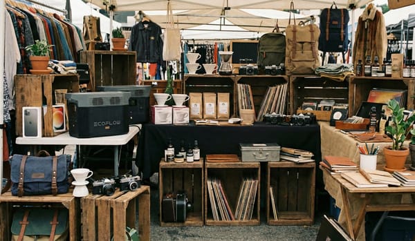 Що продавали у перший день на монобазарі